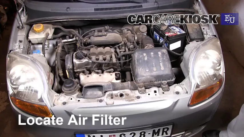 2005 Chevrolet Spark LS 0.8L 3 Cyl. Air Filter (Engine) Replace